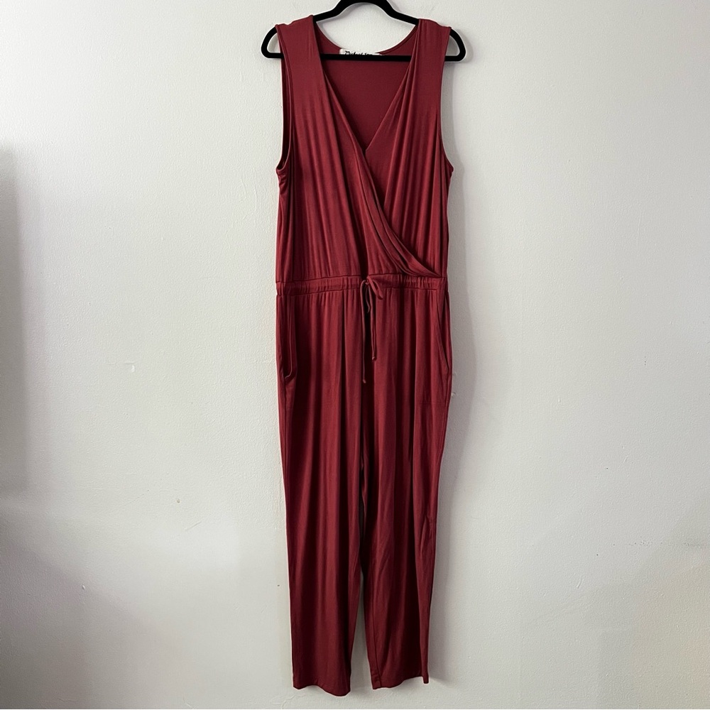 Michael Stars V-Neck Sleeveless‎ Jumpsuit in Dark Dusty Rose Pink size large
